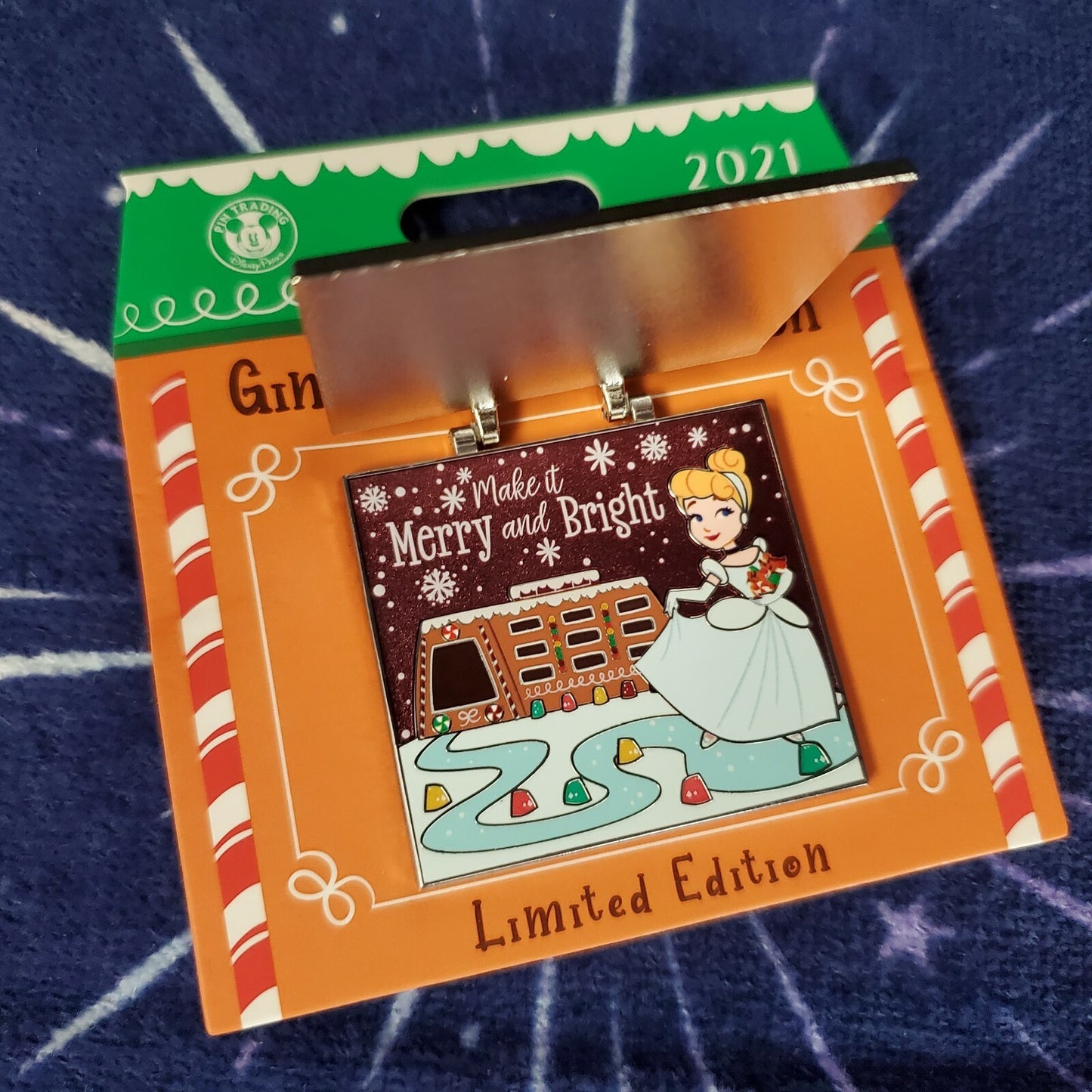 *3 Pin Contemporary Gingerbread Set* 2019, 2020 2021 Disney Christmas Cinderella