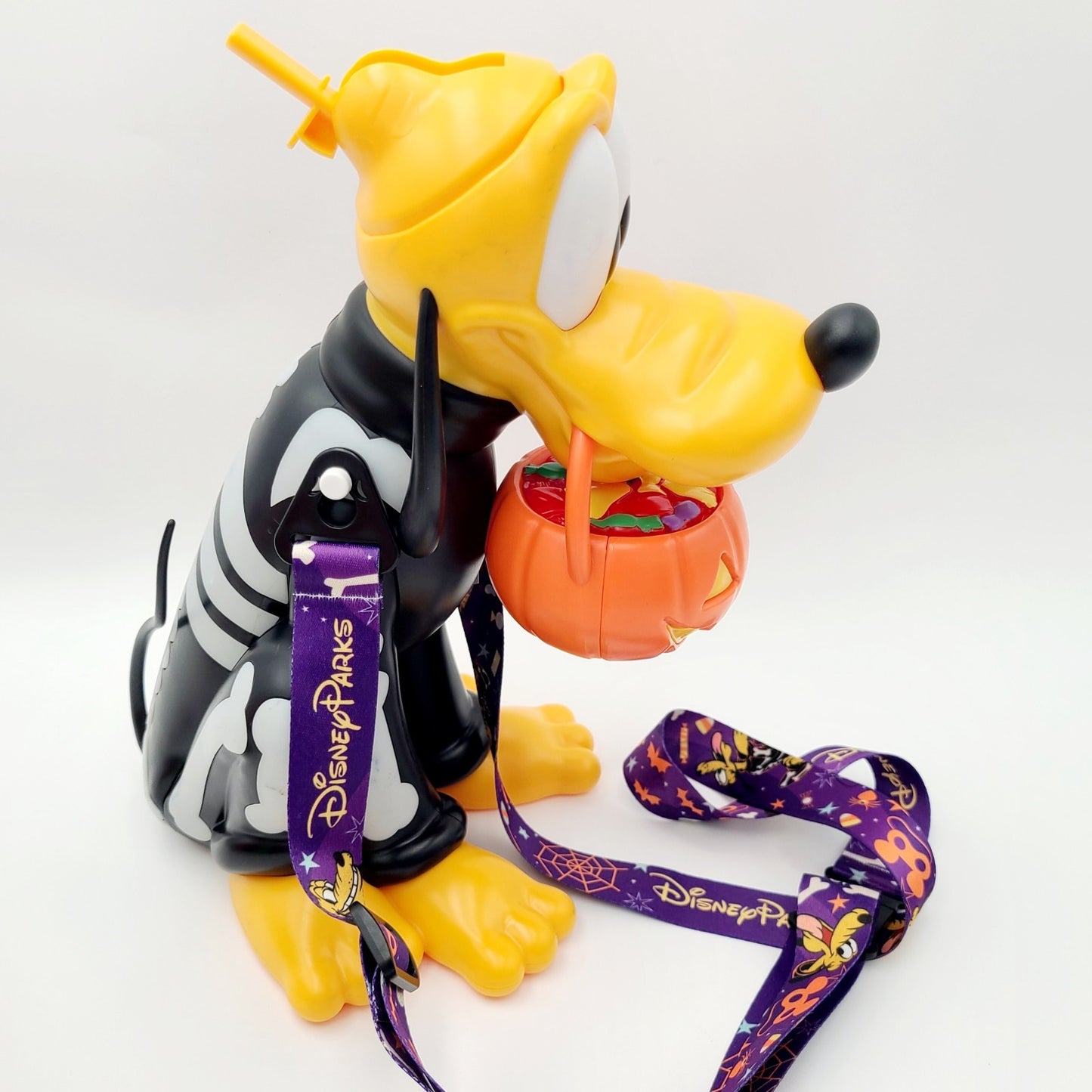 Disney Parks 2025 Halloween Pluto Skeleton Sipper Cup Light Up Pumpkin Bucket
