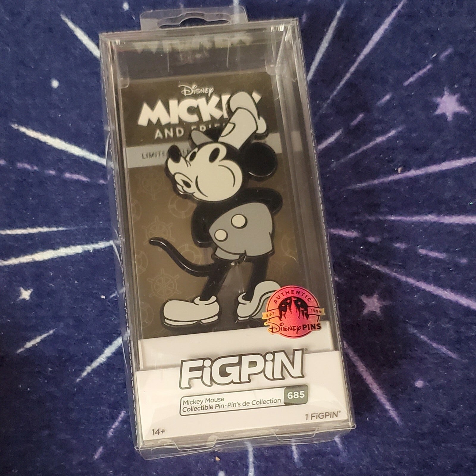 NEW Disney Parks 2022 FIGPIN 685 Steamboat Willie Mickey Pin Limited Release LR