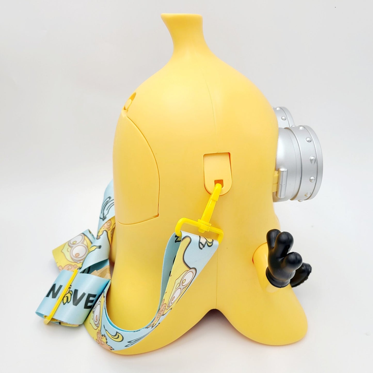 Universal Studios Orlando Despicable Me Minion Tim Bear Banana Popcorn Bucket