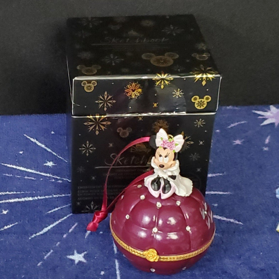 2022 Disney Parks Sketchbook Ornament Engagement Box Minnie Mouse Wedding New