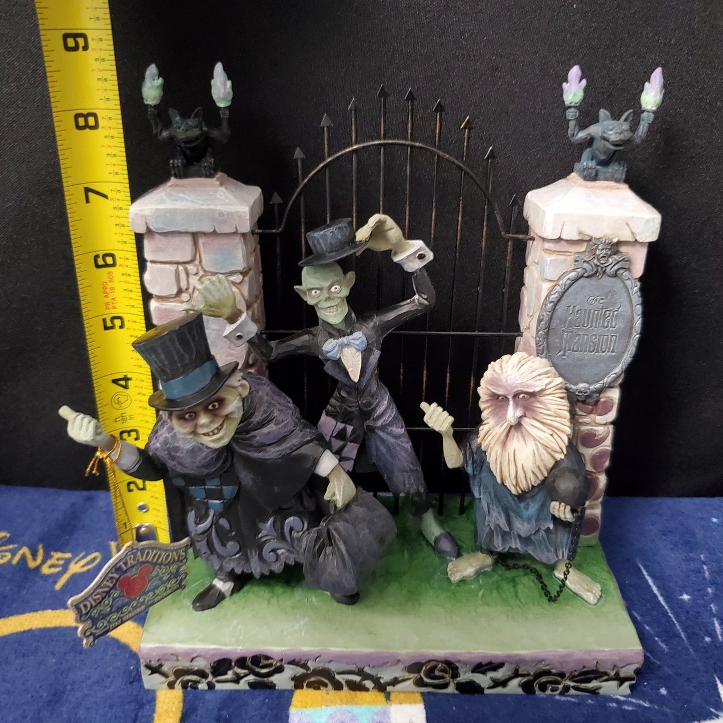 NEW Jim Shore Disney Park Traditions Haunted Mansion Hitchhiking Ghosts 4044185