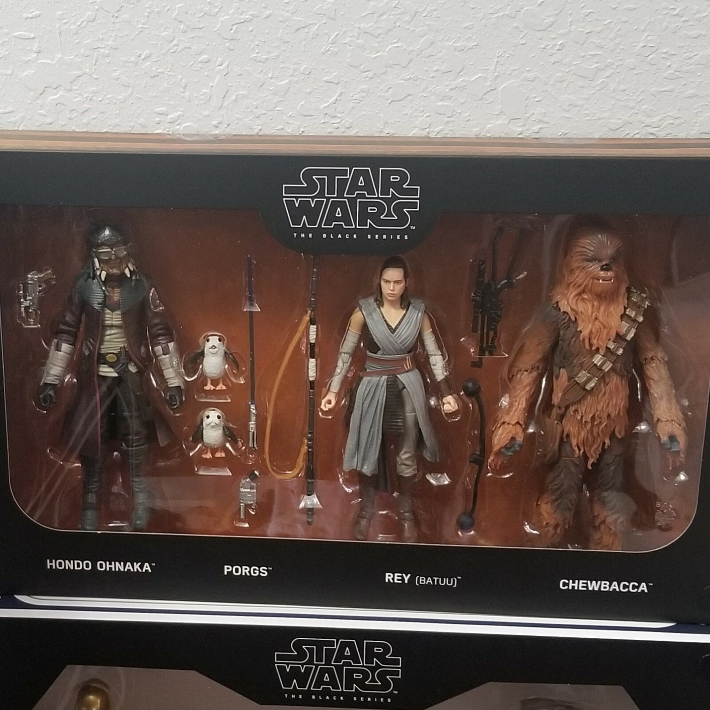 Disney Parks Star Wars Galaxy’s Edge Black Series Action Figures Smuggler’s Run