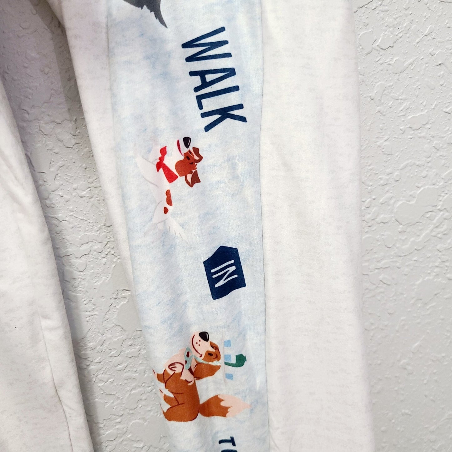LARGE Walt Disney World Dogs Leggings Life Is A Walk in the Park Women Pluto NEW