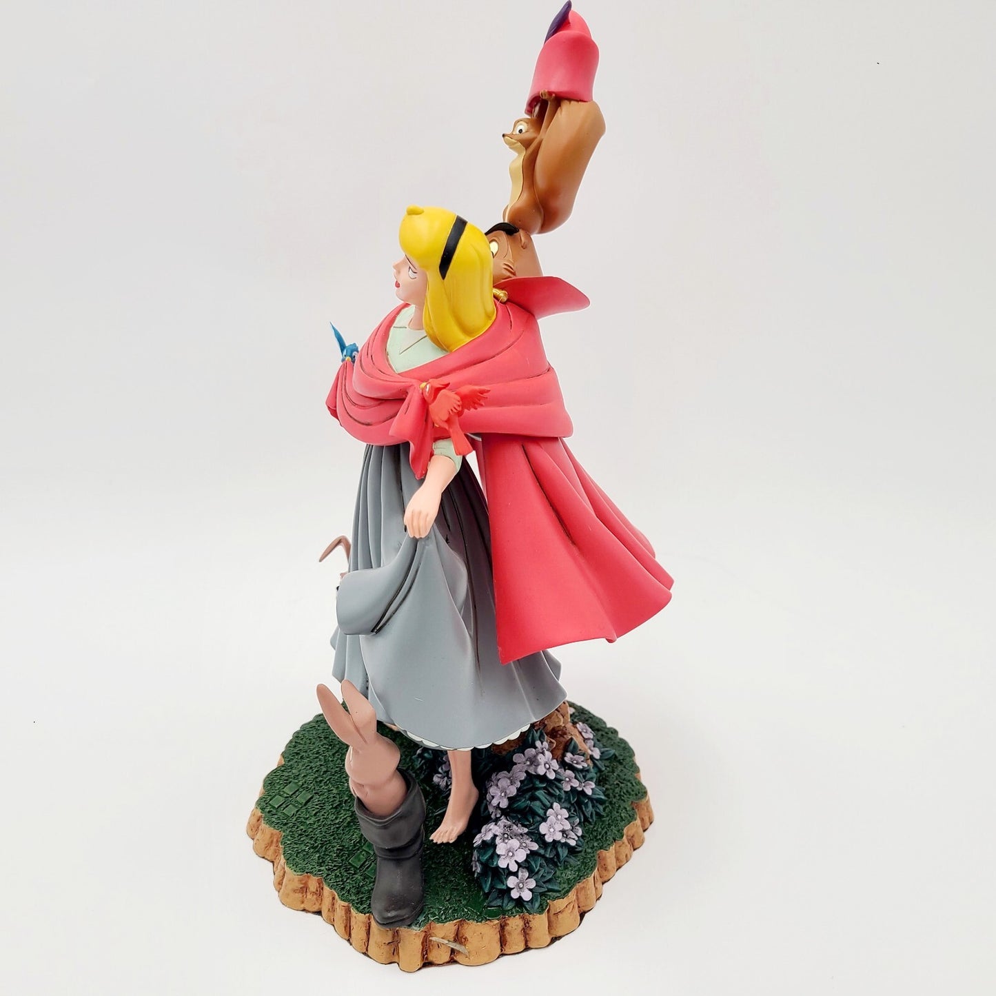 NEW Disney Park Sleeping Beauty Aurora Figure Statue 60th Anniversary Briar Rose