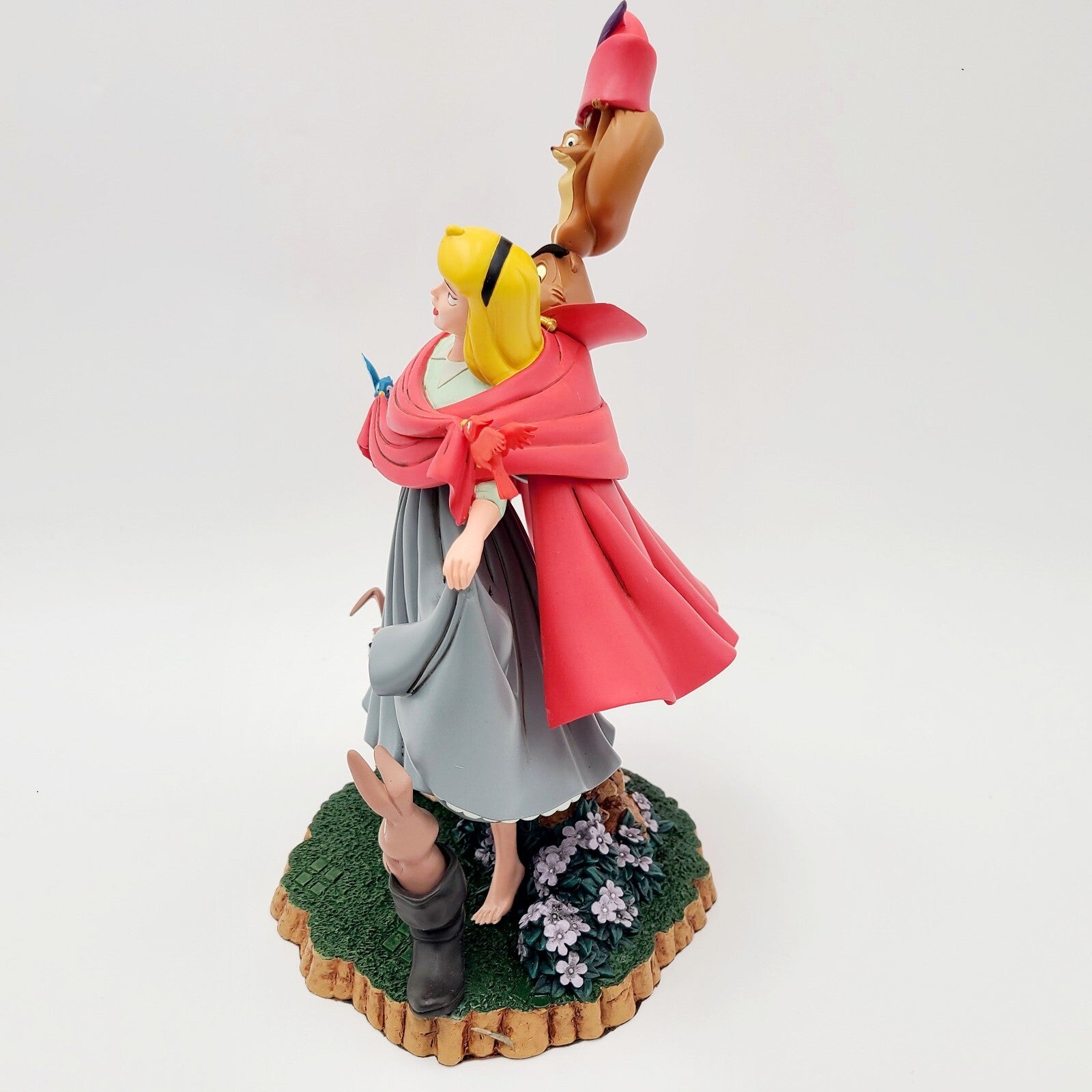 NEW Disney Park Sleeping Beauty Aurora Figure Statue 60th Anniversary Briar Rose