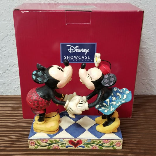 Disney Parks Traditions Jim Shore Mickey & Minnie "Smooch for My Sweetie" Kiss