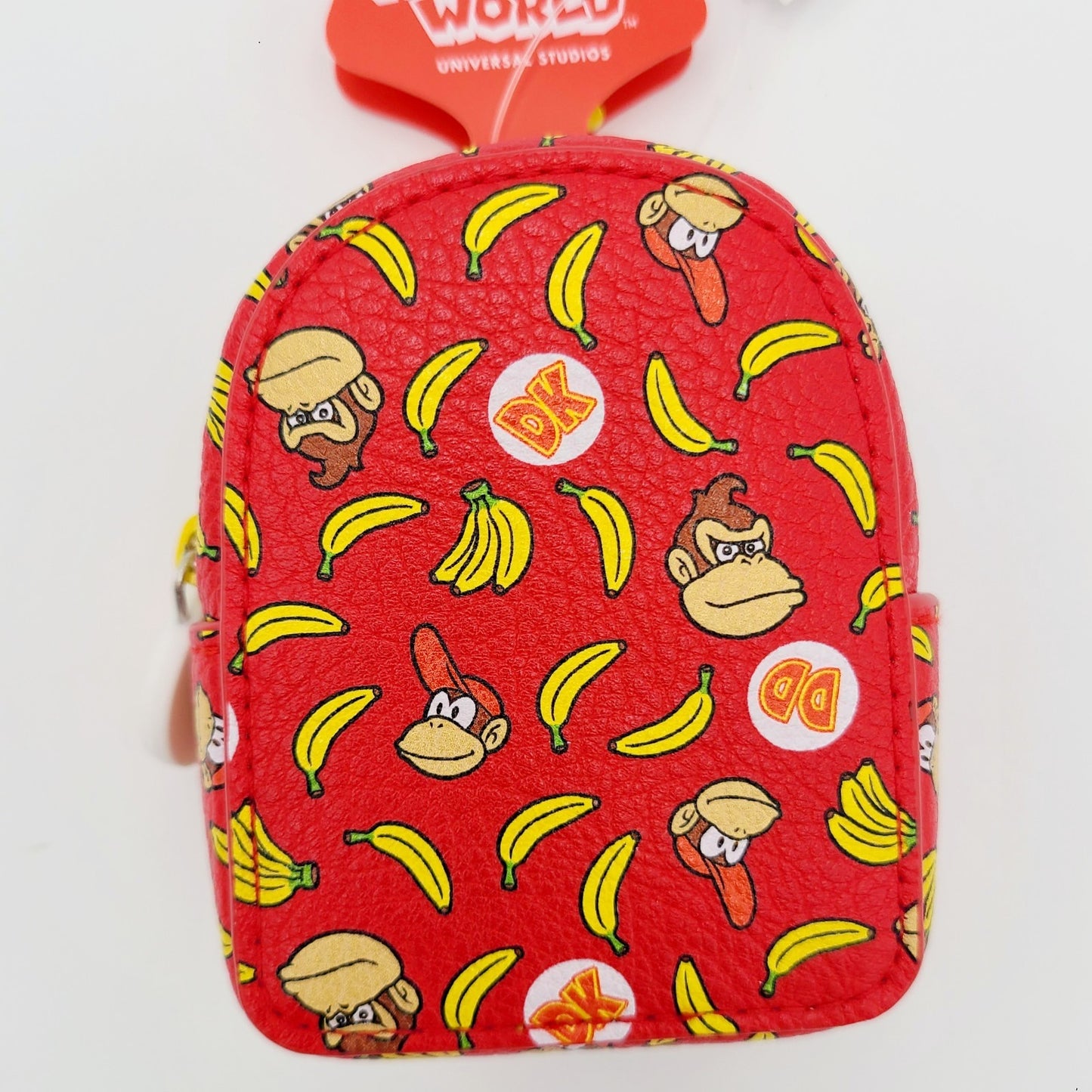 Universal Epic Universe Super Nintendo World Donkey Kong Backpack Keychain New