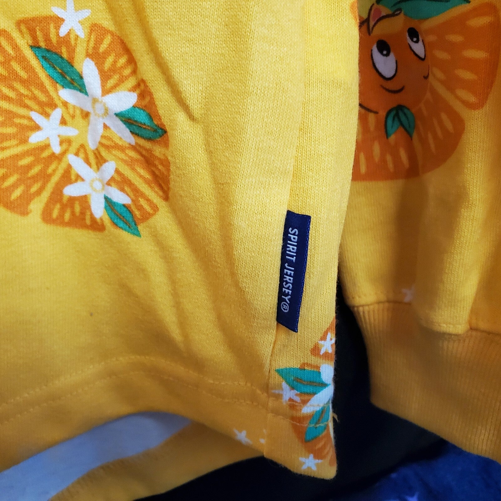 MEDIUM Disney Park 2022 EPCOT Flower Garden Festival Orange Bird Spirit Jersey