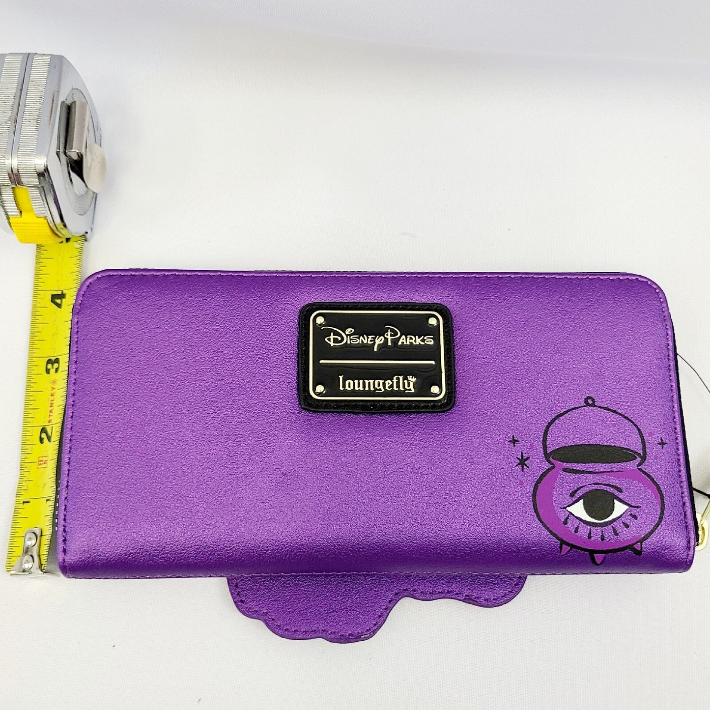 NEW Loungefly Disney Parks Hocus Pocus Sanderson Sisters Binx Zip-Around Wallet