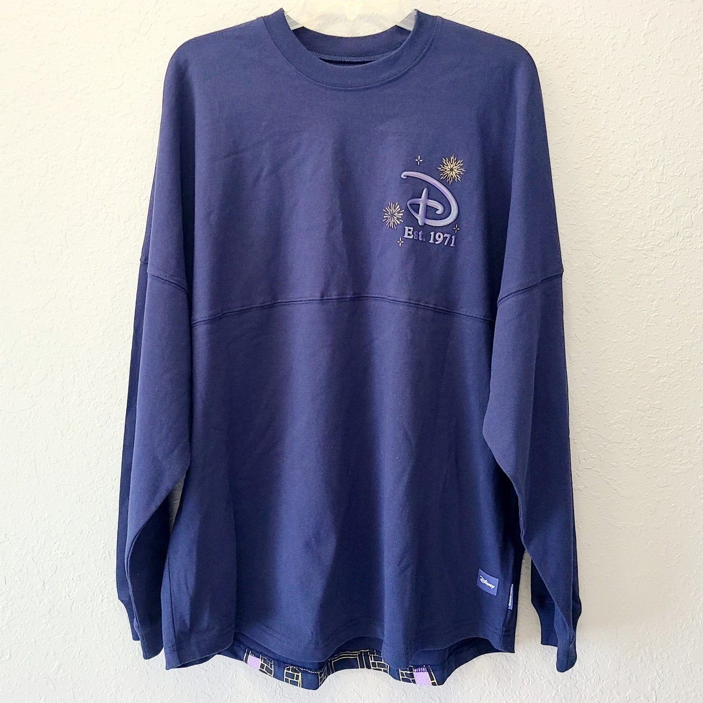 LARGE 2025 Disney Parks Walt Disney World Magic Kingdom Castle Spirit Jersey WDW
