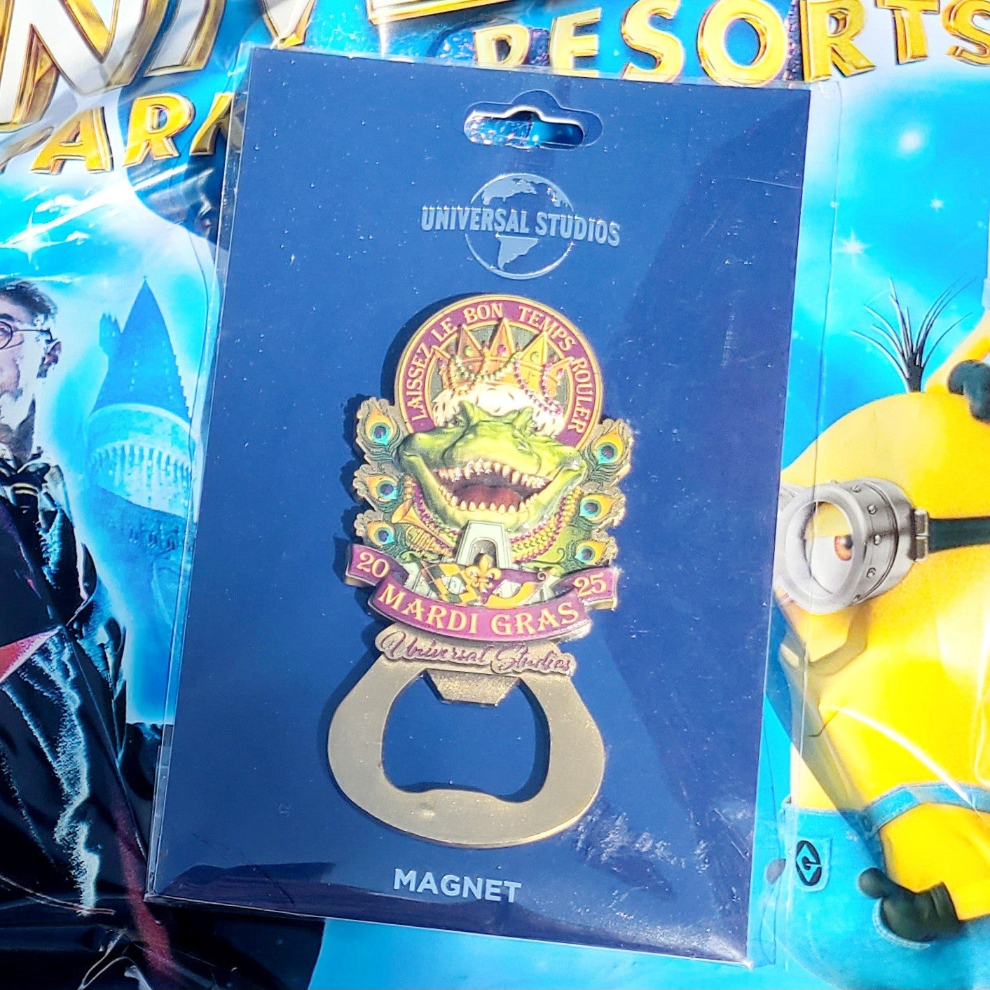 NEW Universal Studios Mardi Gras 2025 King Gator Bottle Opener Magnet Orlando