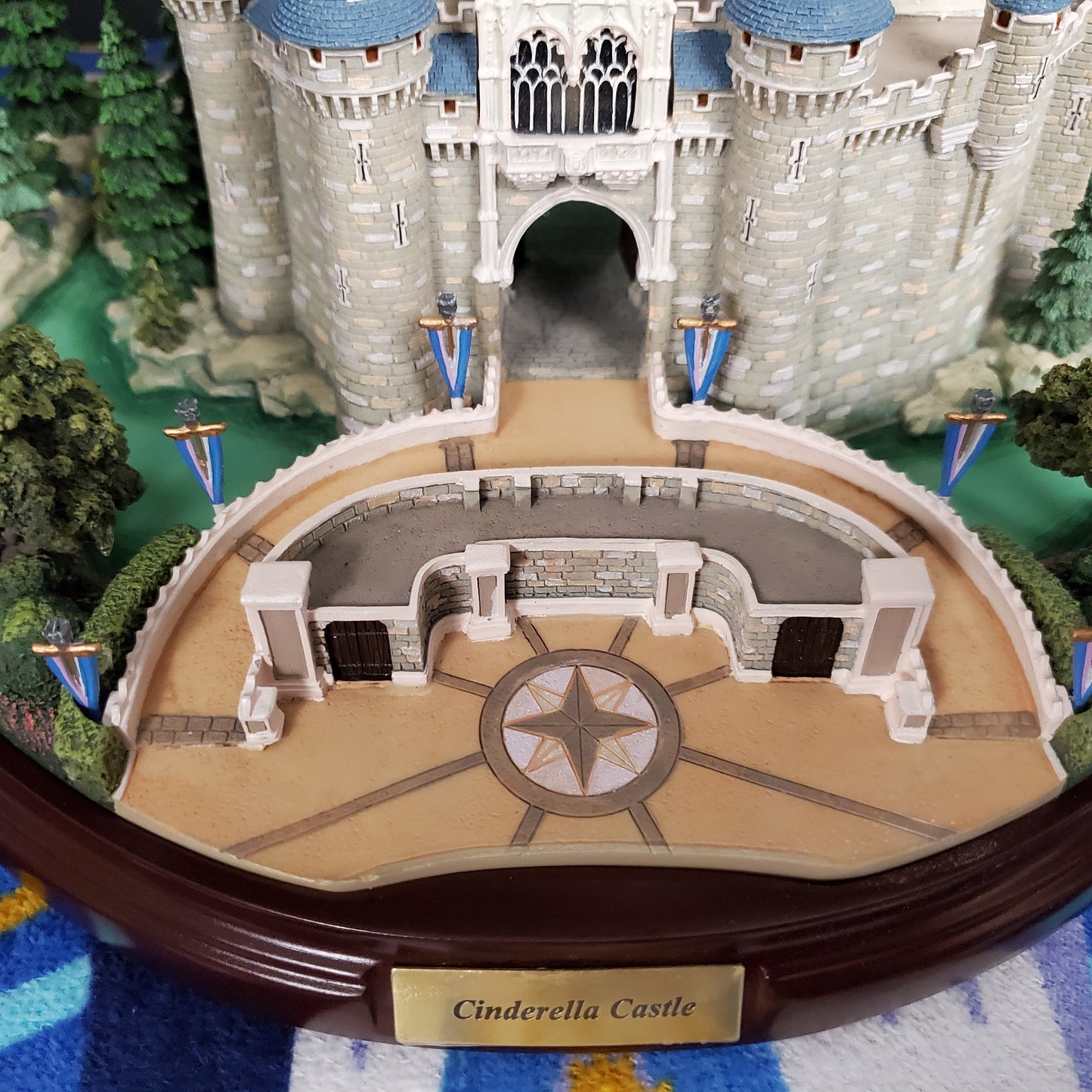 Walt Disney World Parks Olszewski Cinderella Castle Miniature Light Up Main St