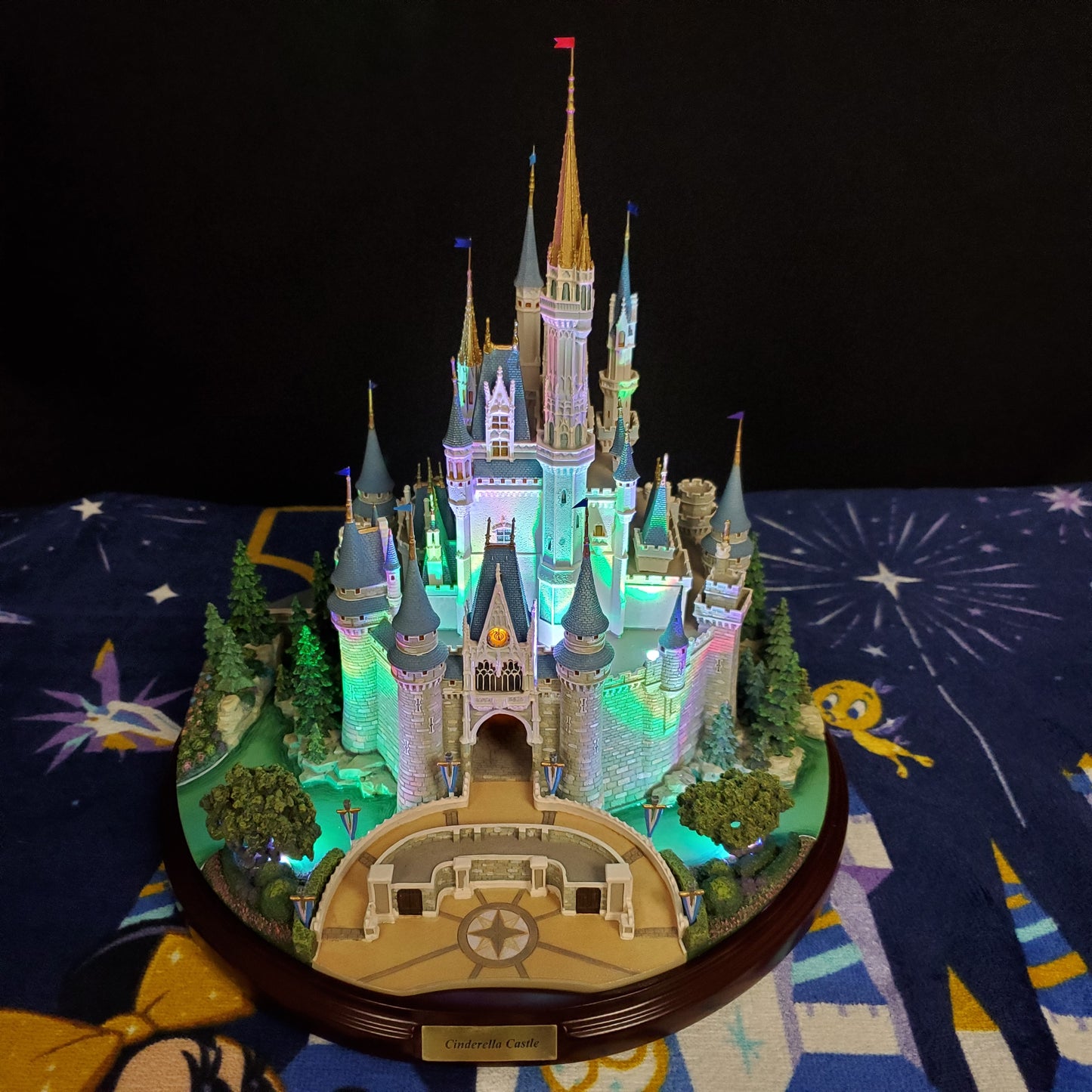 Walt Disney World Parks Olszewski Cinderella Castle Miniature Light Up Main St