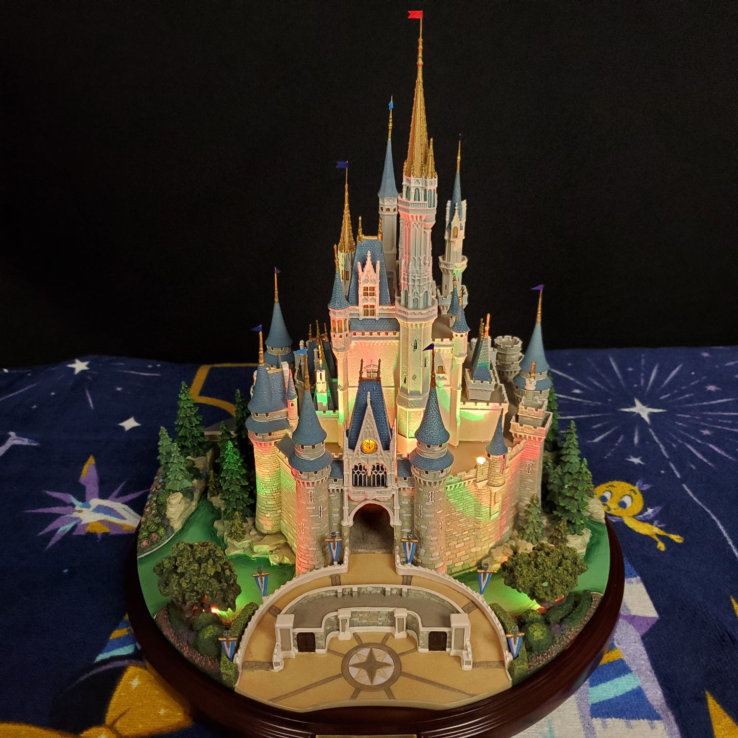 Walt Disney World Parks Olszewski Cinderella Castle Miniature Light Up Main St