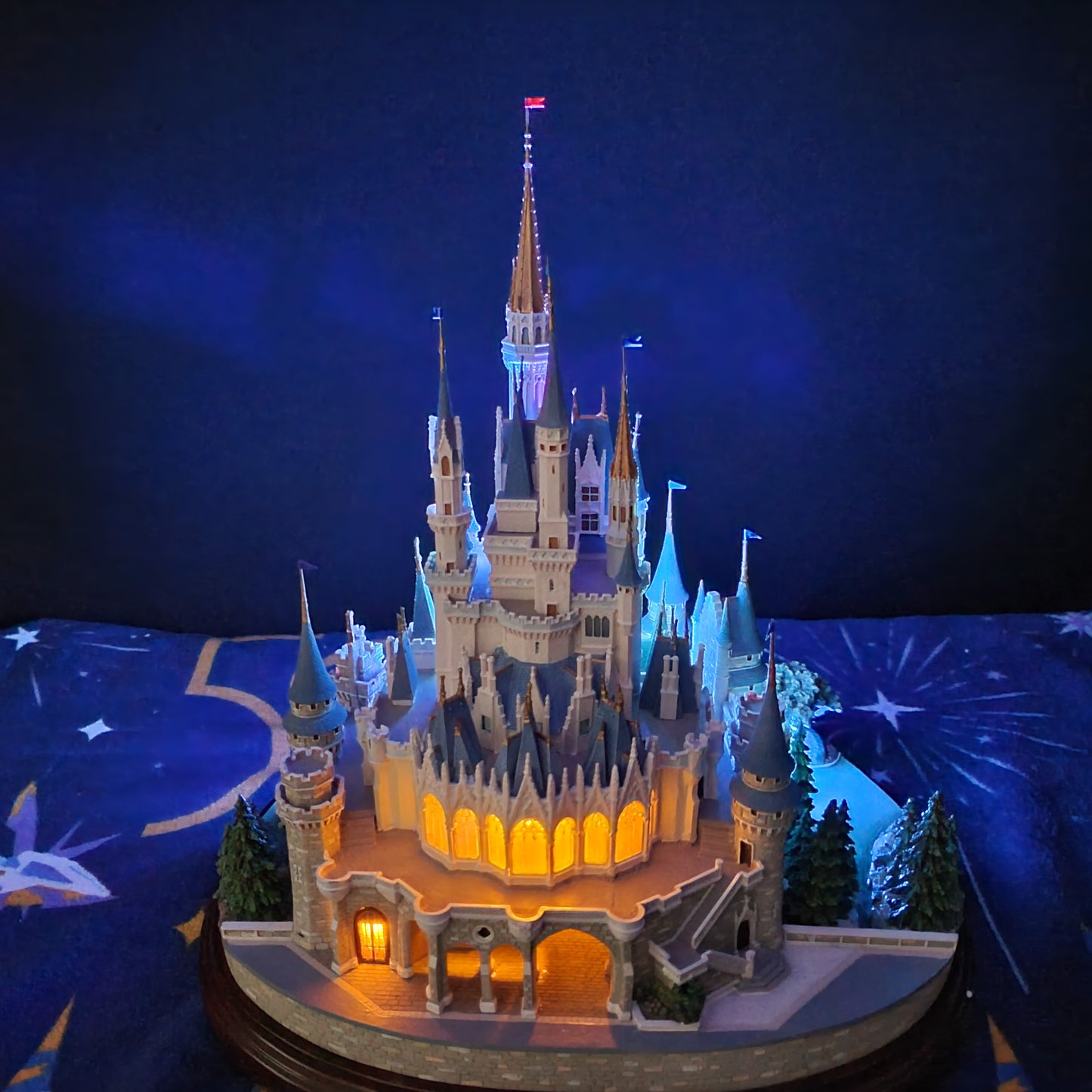 Walt Disney World Parks Olszewski Cinderella Castle Miniature Light Up Main St