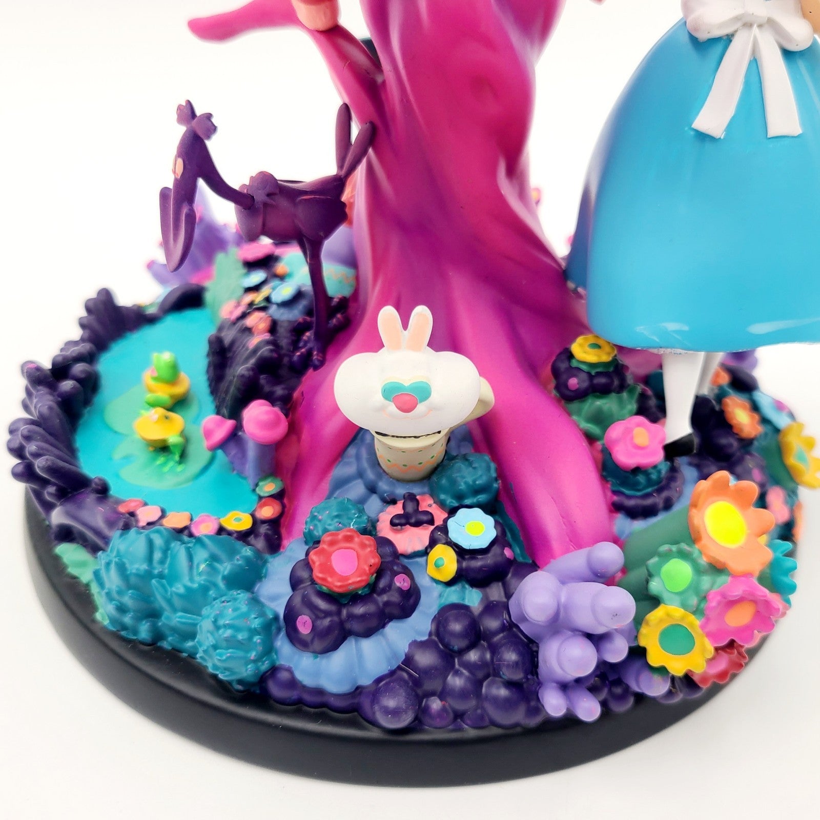 NEW Walt Disney World Parks Alice in Wonderland Glow-in-the-Dark Figurine Figure
