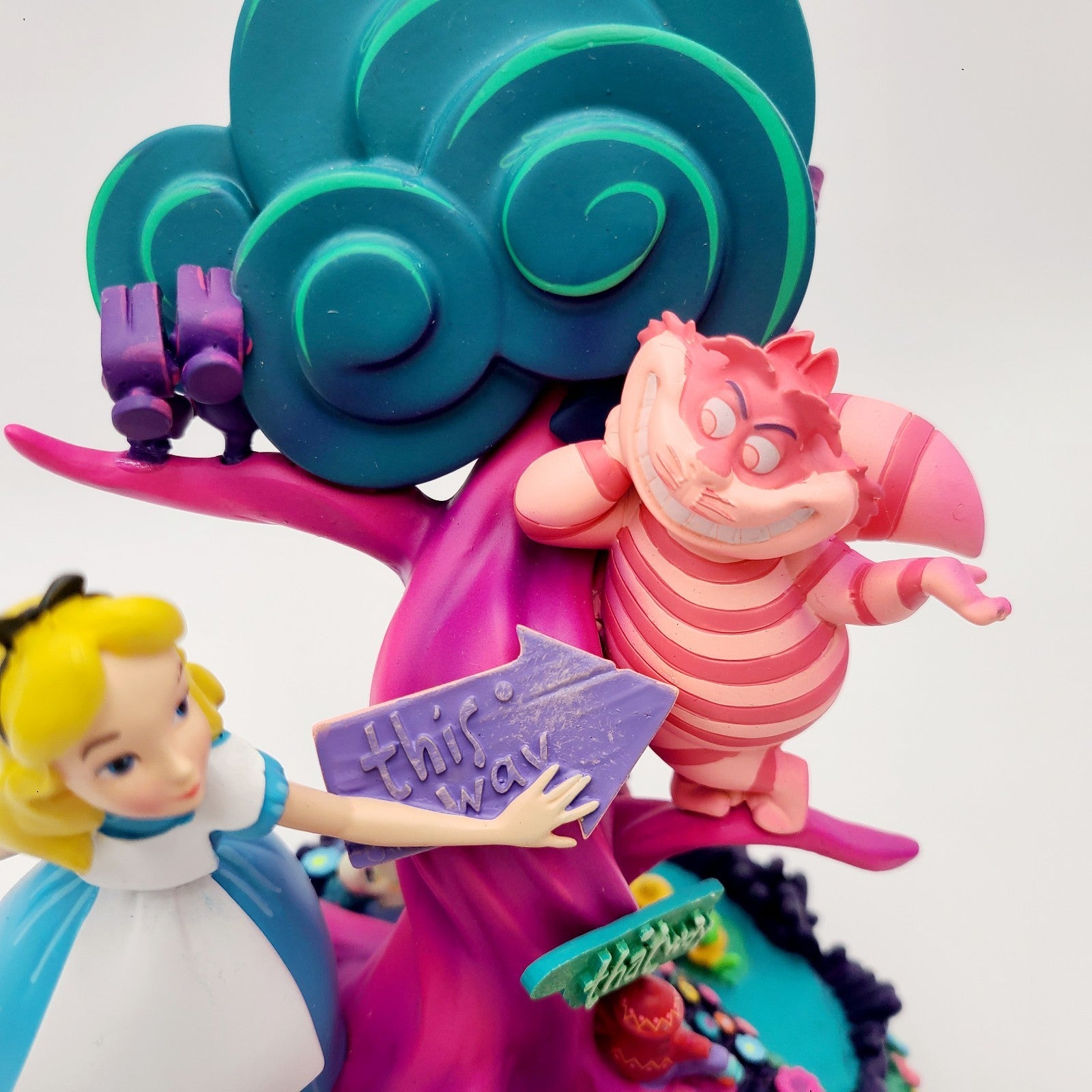 NEW Walt Disney World Parks Alice in Wonderland Glow-in-the-Dark Figurine Figure