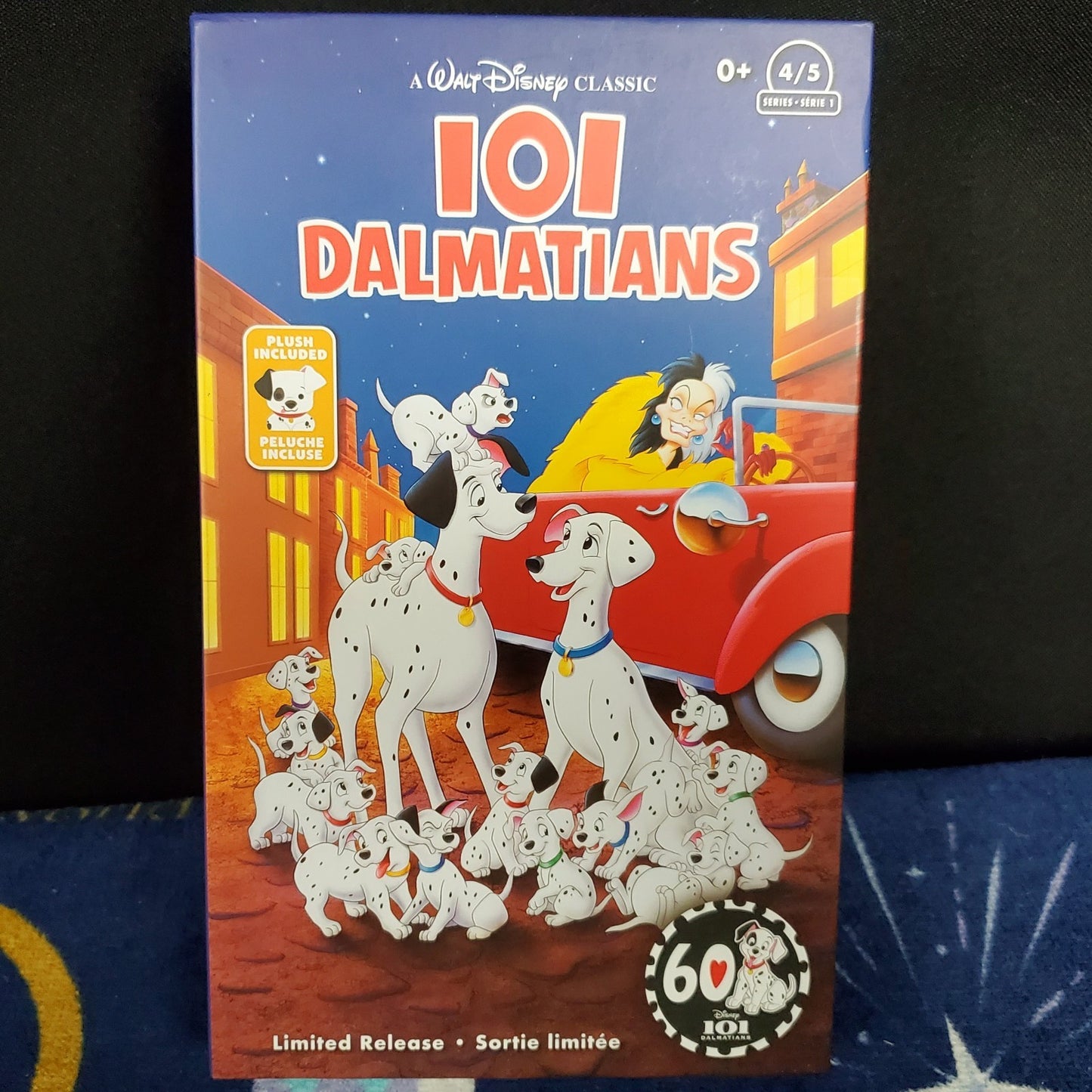 *101 Dalmatians VHS Box & Small Plush Set* Walt Disney World Parks Series 1 NEW