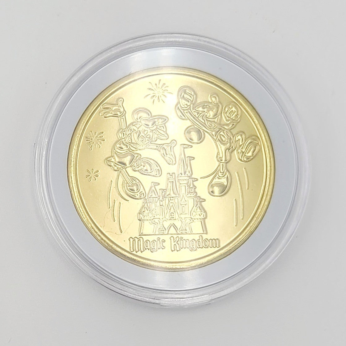 *2025 Mickey Minnie Coin* Walt Disney World Parks Golden Color Metal Medallion