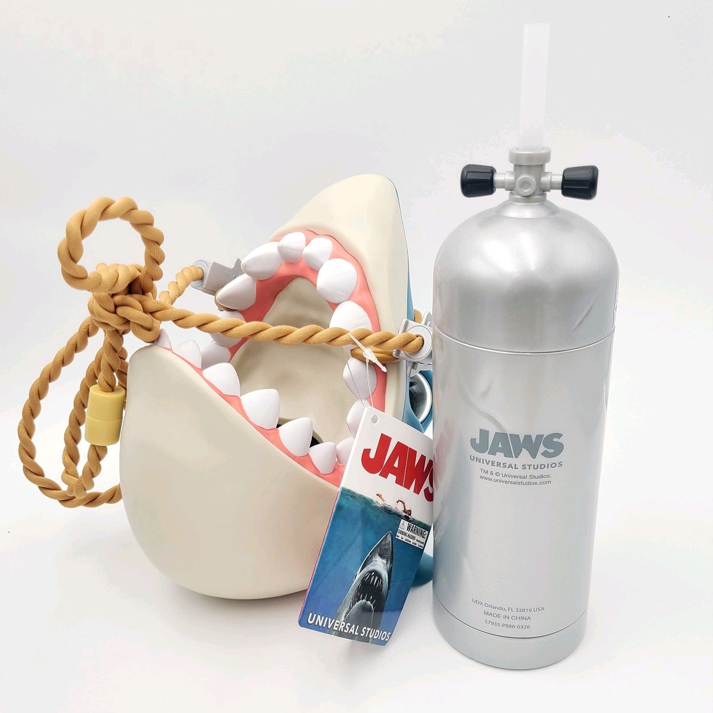 NEW 2026 Universal Studios Jaws Sipper Cup Shark & Scuba Tank Carrier Rope NWT