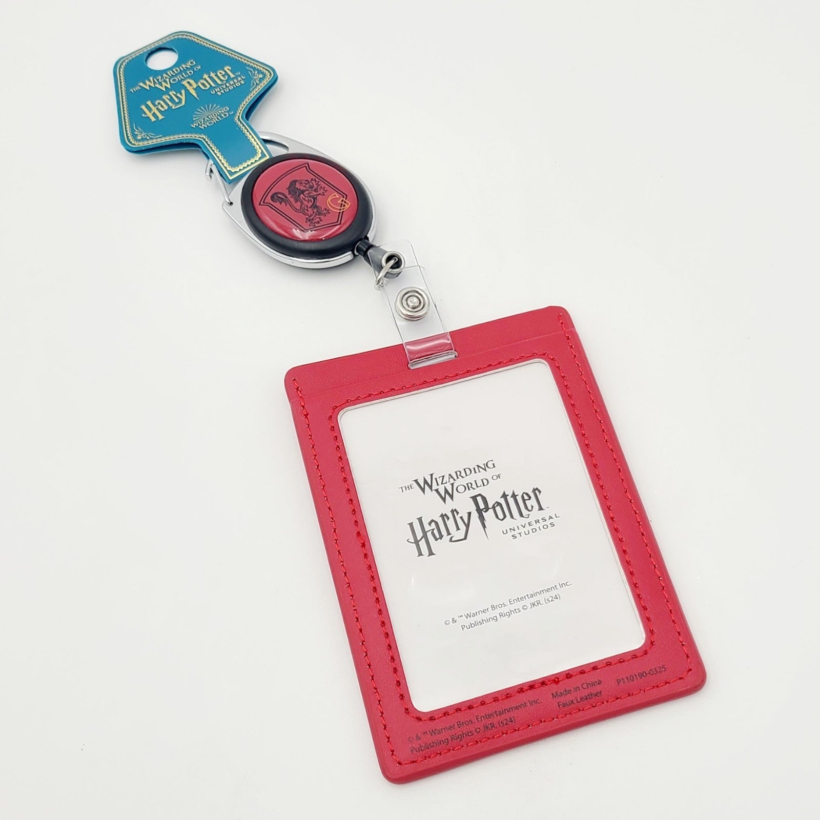 Universal Studios Wizarding World Harry Potter Gryffindor Retractable ID Holder