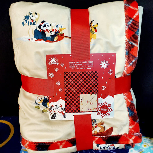 2021 Disney Parks Mickey Mouse Christmas Holiday Fleece Flannel Blanket Throw