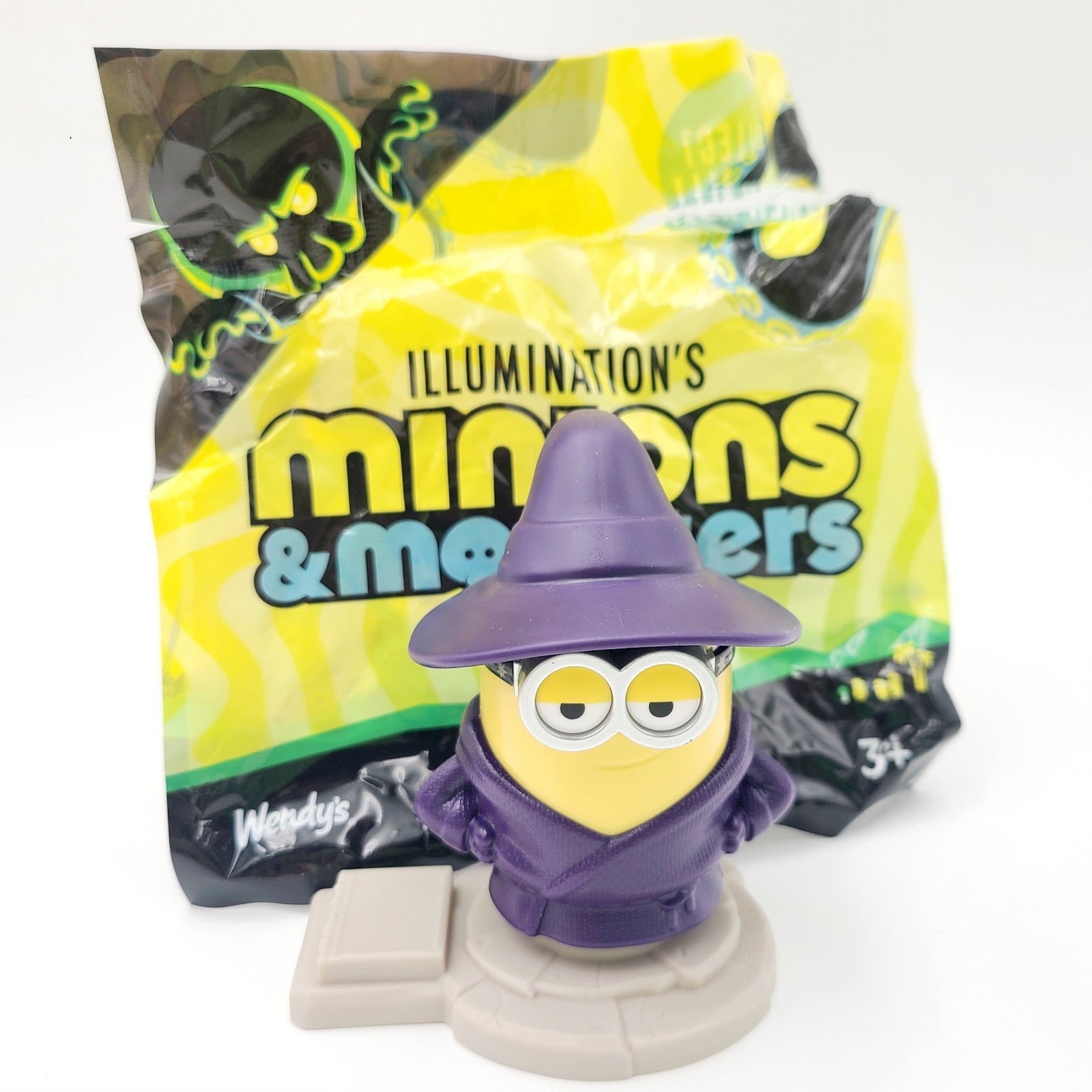 *Ed* 2026 Wendy’s Illuminations Minions & Monsters Happy Meal Figure Opened