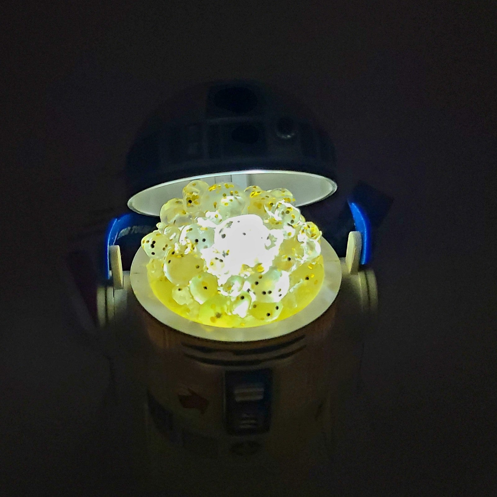 2025 Disney World Parks Star Wars R2-D2 Droid Popcorn Bucket Light-Up Ornament