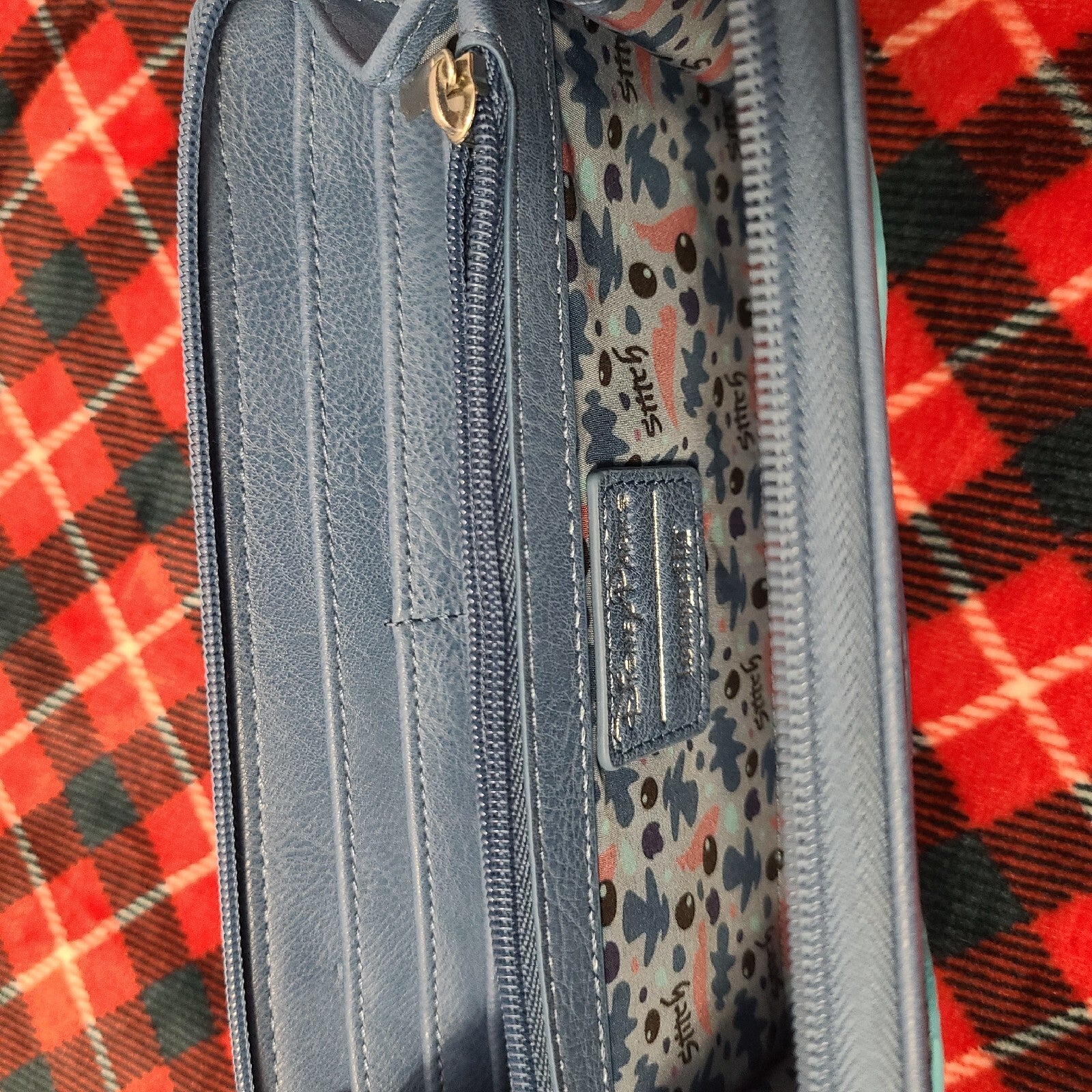 *Stitch Loungefly Wallet* Walt Disney World Parks Stitch Blue Face 2023