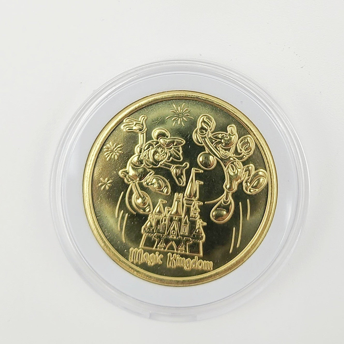 *2025 Mickey Minnie Coin* Walt Disney World Parks Golden Color Metal Medallion