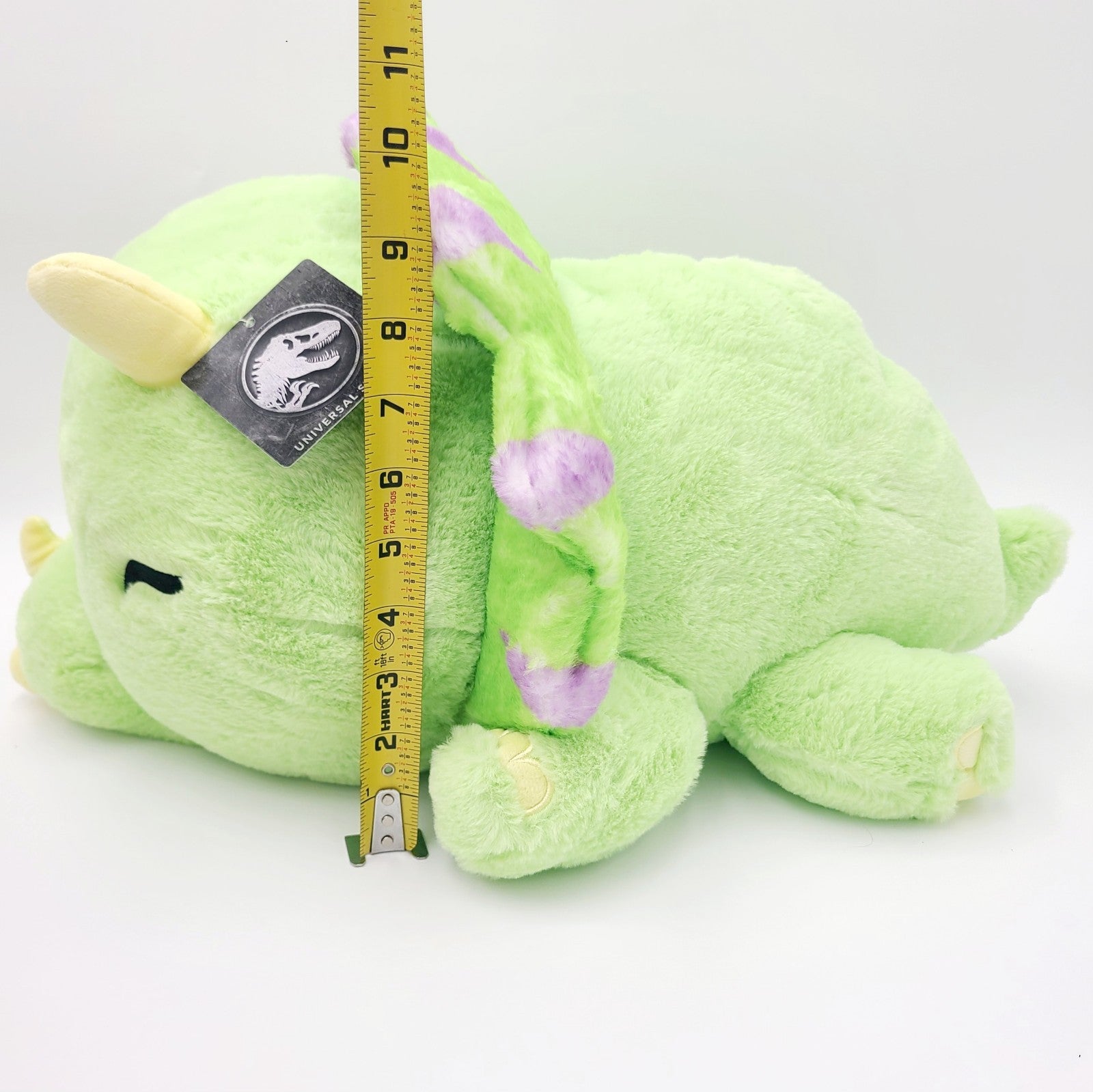 NEW Universal Studios Jurassic Park World Sleeping Triceratops Green Plush Toy