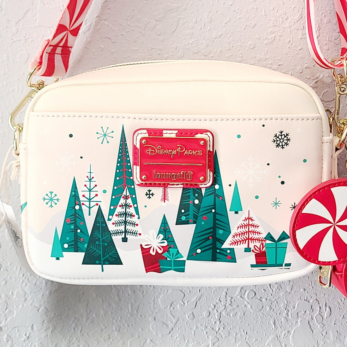2026 Disney Parks Christmas Santa Mickey Loungefly Crossbody Bag & Coin Purse