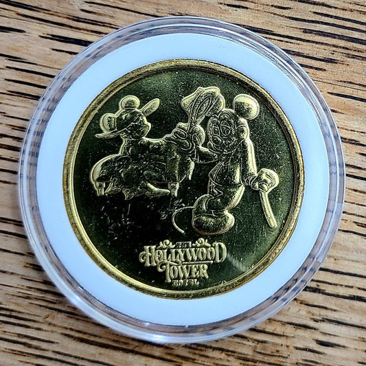 *2024 Mickey Minnie Coin* Walt Disney World Park Golden Color Metal Hollywood