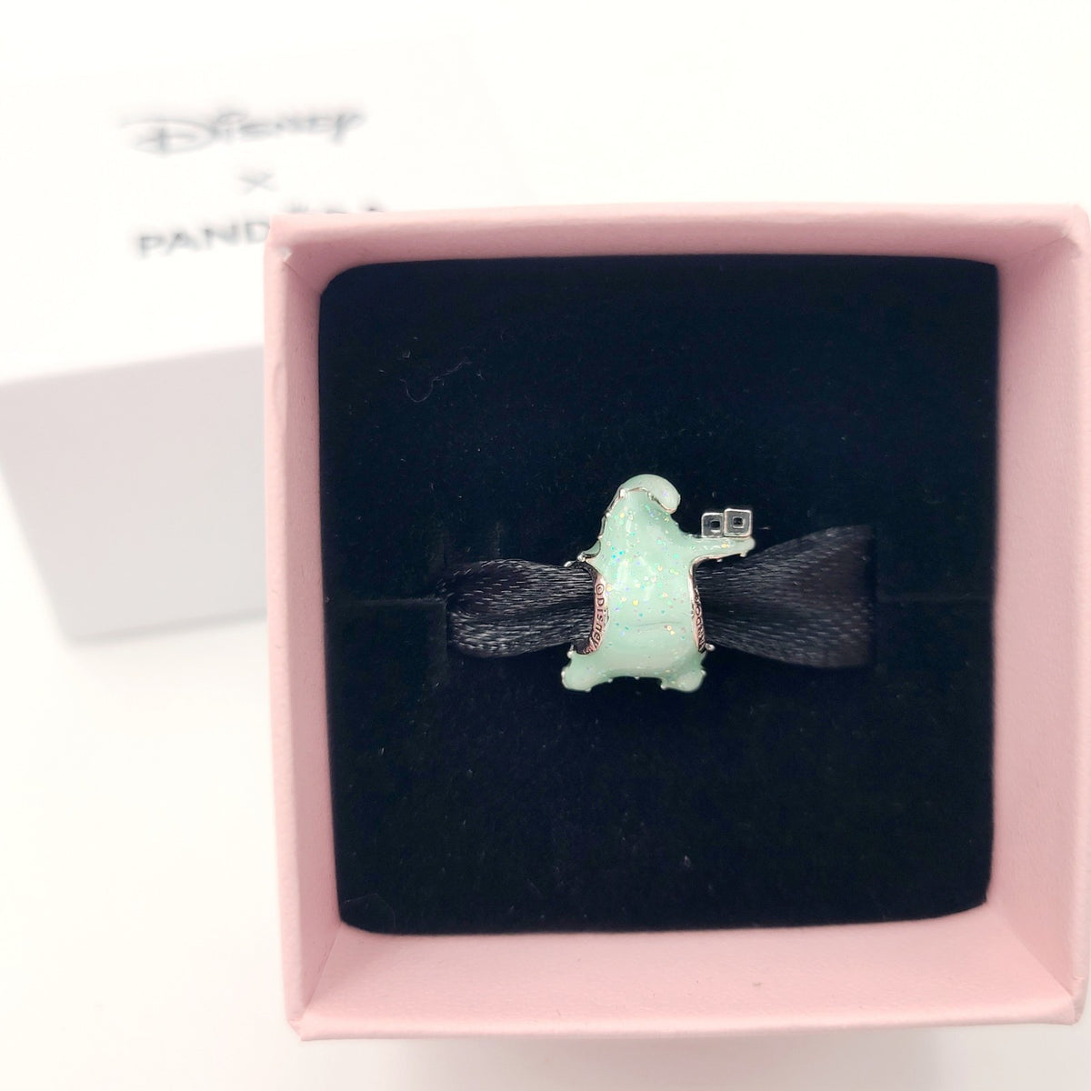 IN HAND Disney Parks Pandora Charm 2026 Halloween Oogie Boogie NBC Glow In Dark