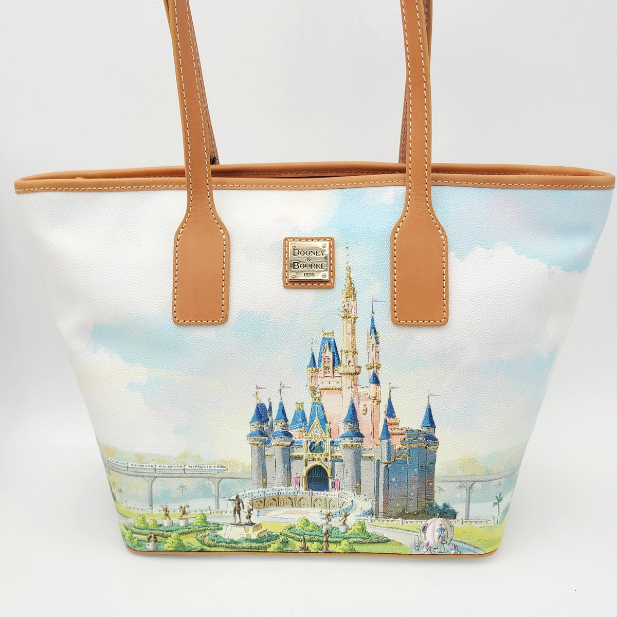 IN HAND 2026 Walt Disney World Parks 55th Anniv Dooney & Bourke Parks Tote Bag