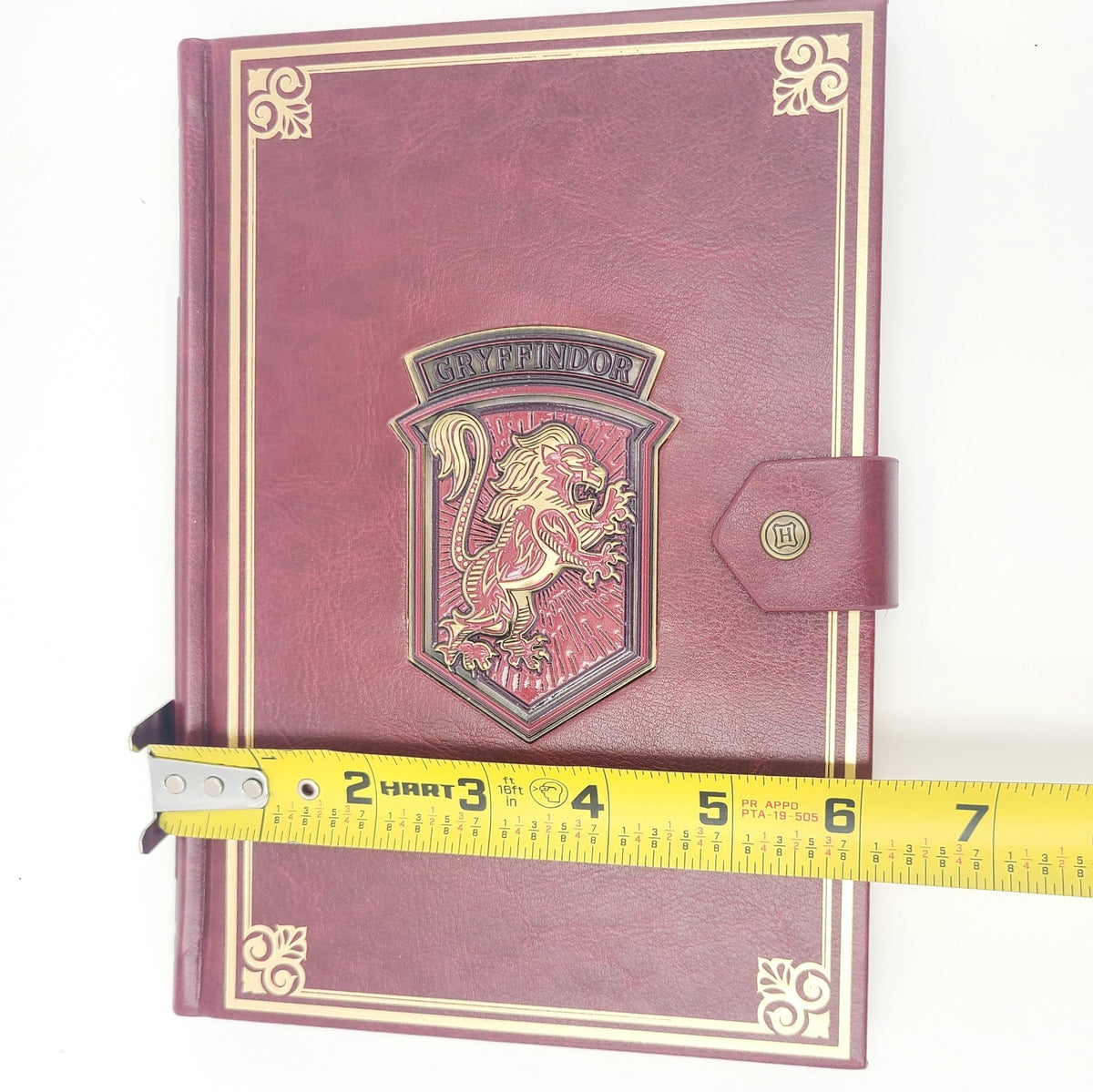 Universal Studios Harry Potter Gryffindor House Crest Red Journal NEW Exclusive