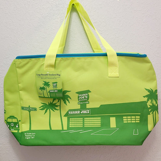 TRADER JOE’S NEW SPRING 2026 Large Reusable Insulated Bag 8 Gallons Green Blue