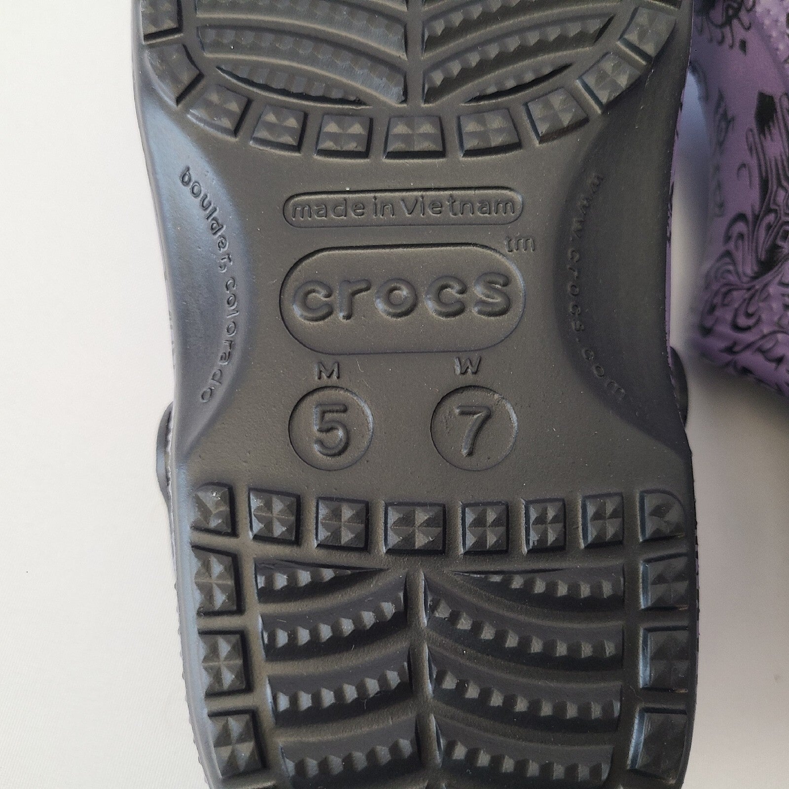 *M5 / W7* Disney Parks Haunted Mansion Purple Wallpaper Crocs Adult Shoes Glow