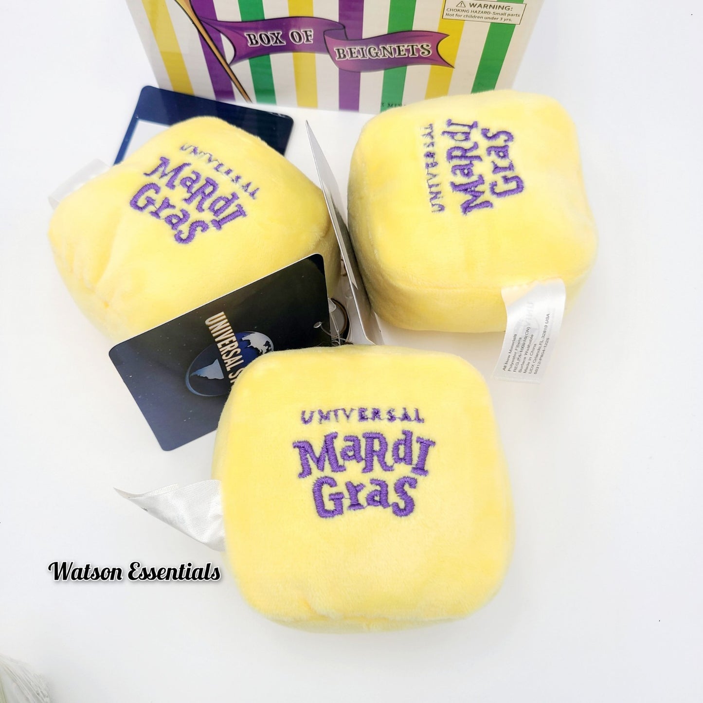 *3 Keychain Set* 2026 Universal Studios Mardi Gras Box of Beignets Mini Plush