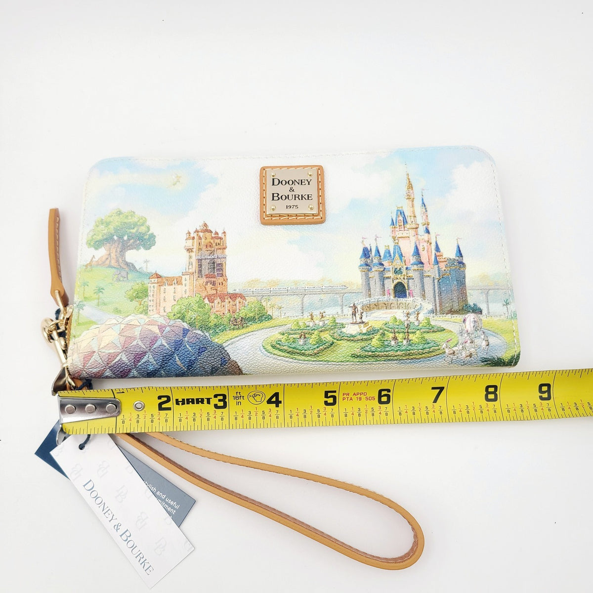 IN HAND 2026 Walt Disney World Parks 55th Anniv Dooney & Bourke Wallet Castle