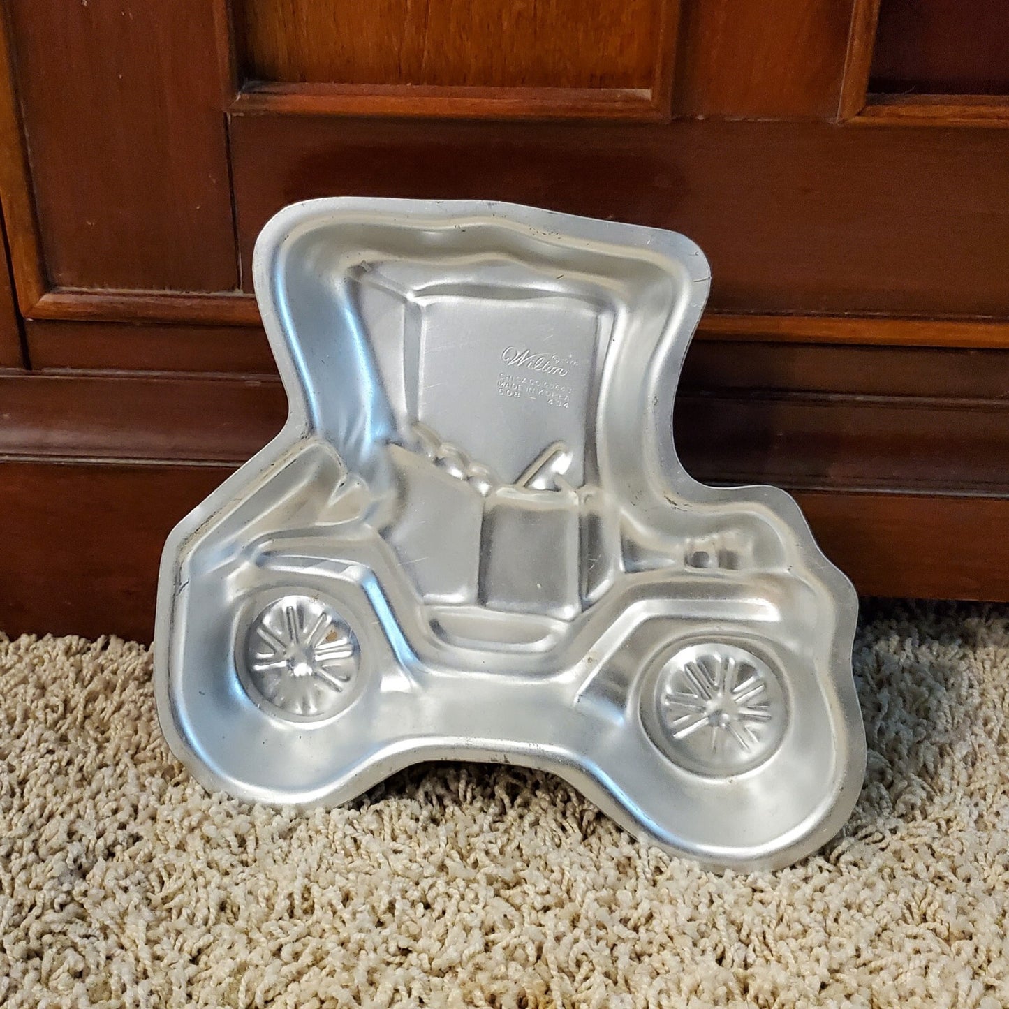 Wilton 1975 Vintage Model T Car Aluminum MINI Cake Pan #508-434 Auto Party