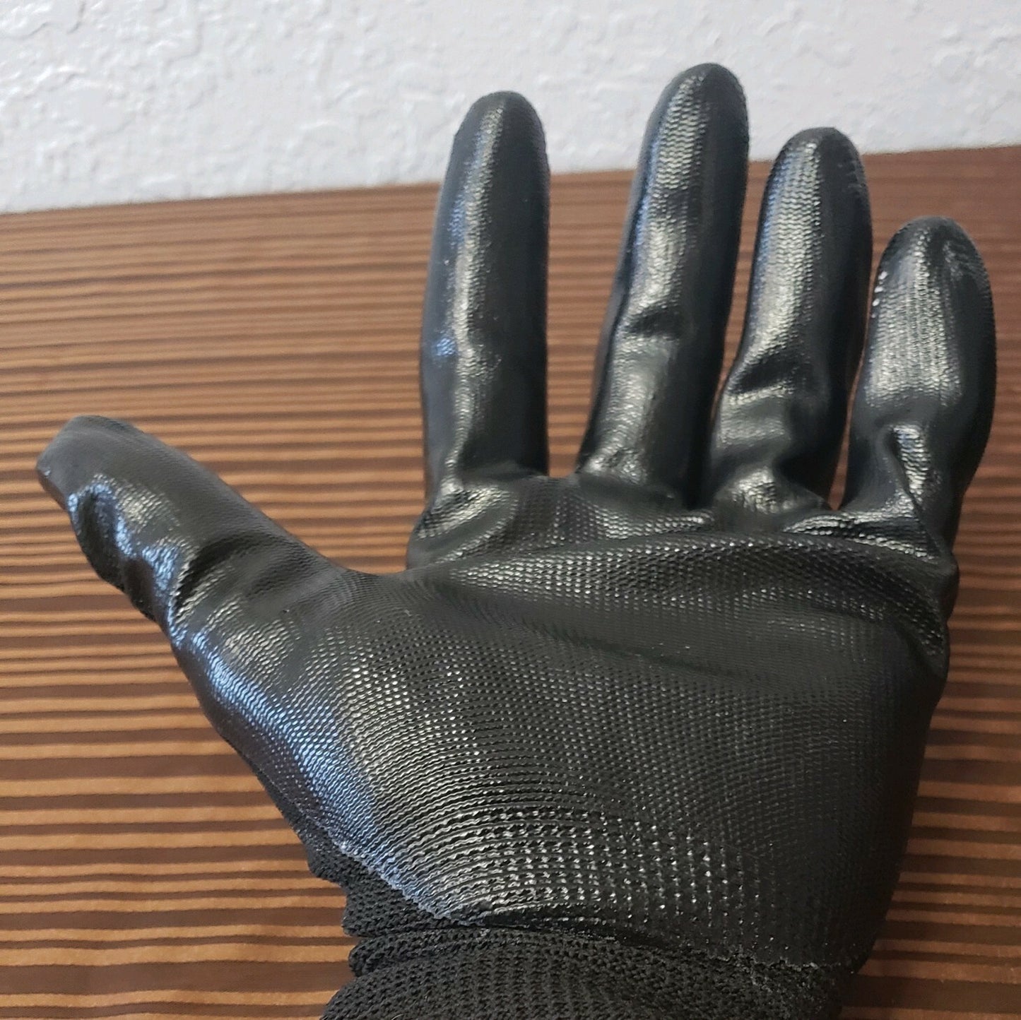 2 PAIRS Large Reusable Breathable Utility Gloves - Working Auto Nitrile Coated