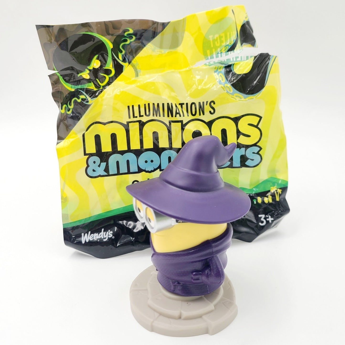 *Ed* 2026 Wendy’s Illuminations Minions & Monsters Happy Meal Figure Opened