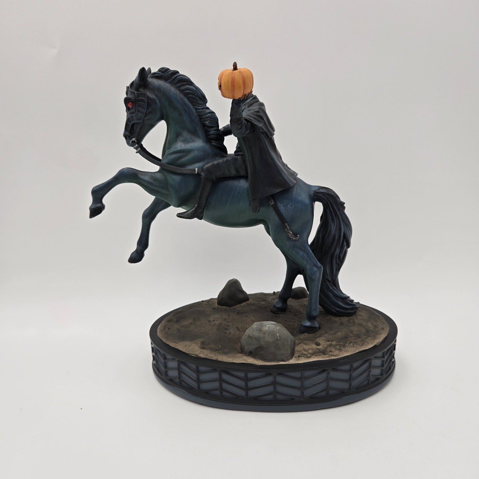 Disney Parks 2026 Headless Horseman Signature Collectible Figure Statue New