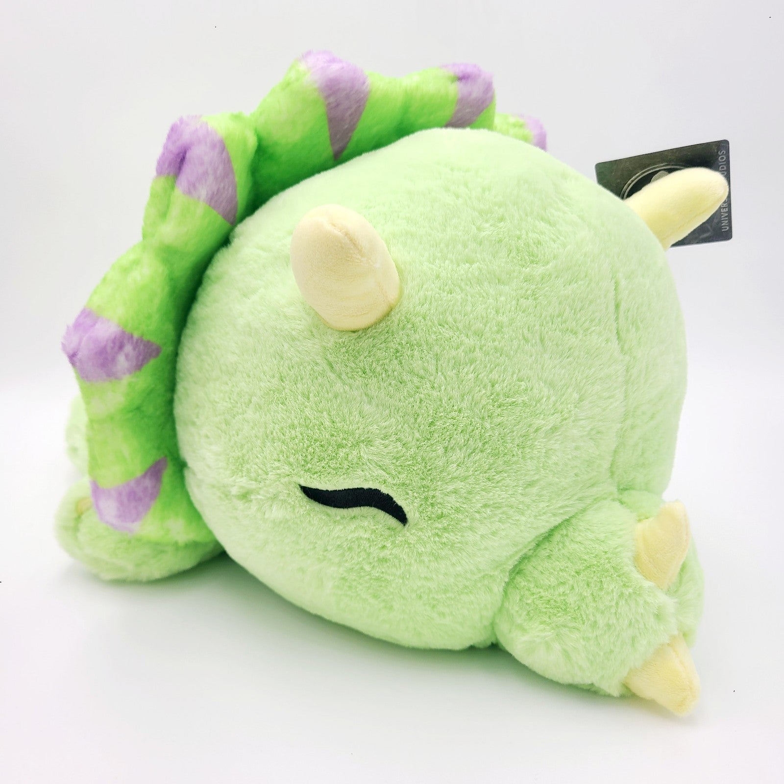 NEW Universal Studios Jurassic Park World Sleeping Triceratops Green Plush Toy