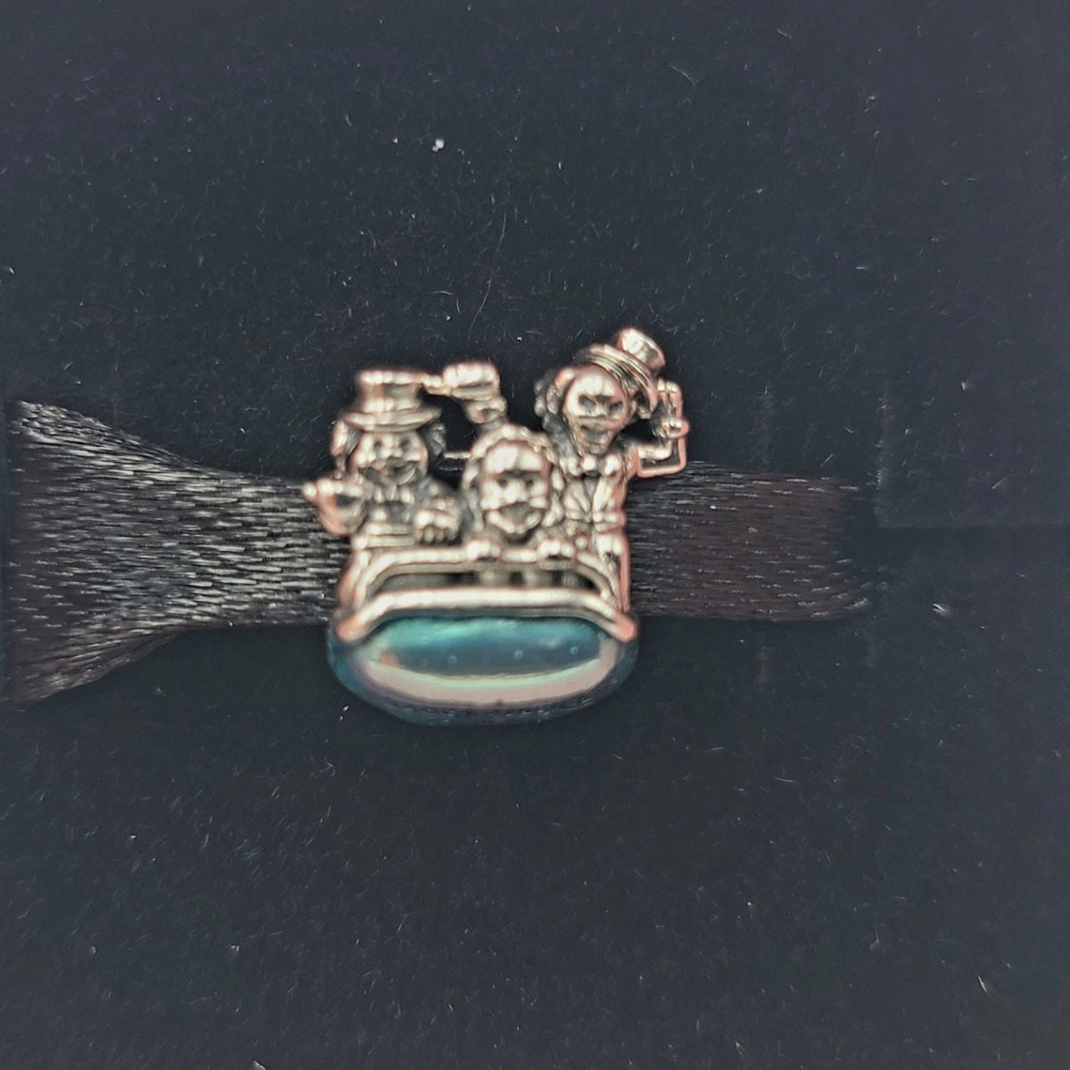 2026 Disney Parks Doom Buggy Haunted Mansion Ghosts Pandora Charm Halloween NEW