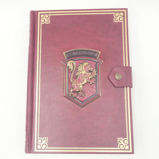 Universal Studios Harry Potter Gryffindor House Crest Red Journal NEW Exclusive