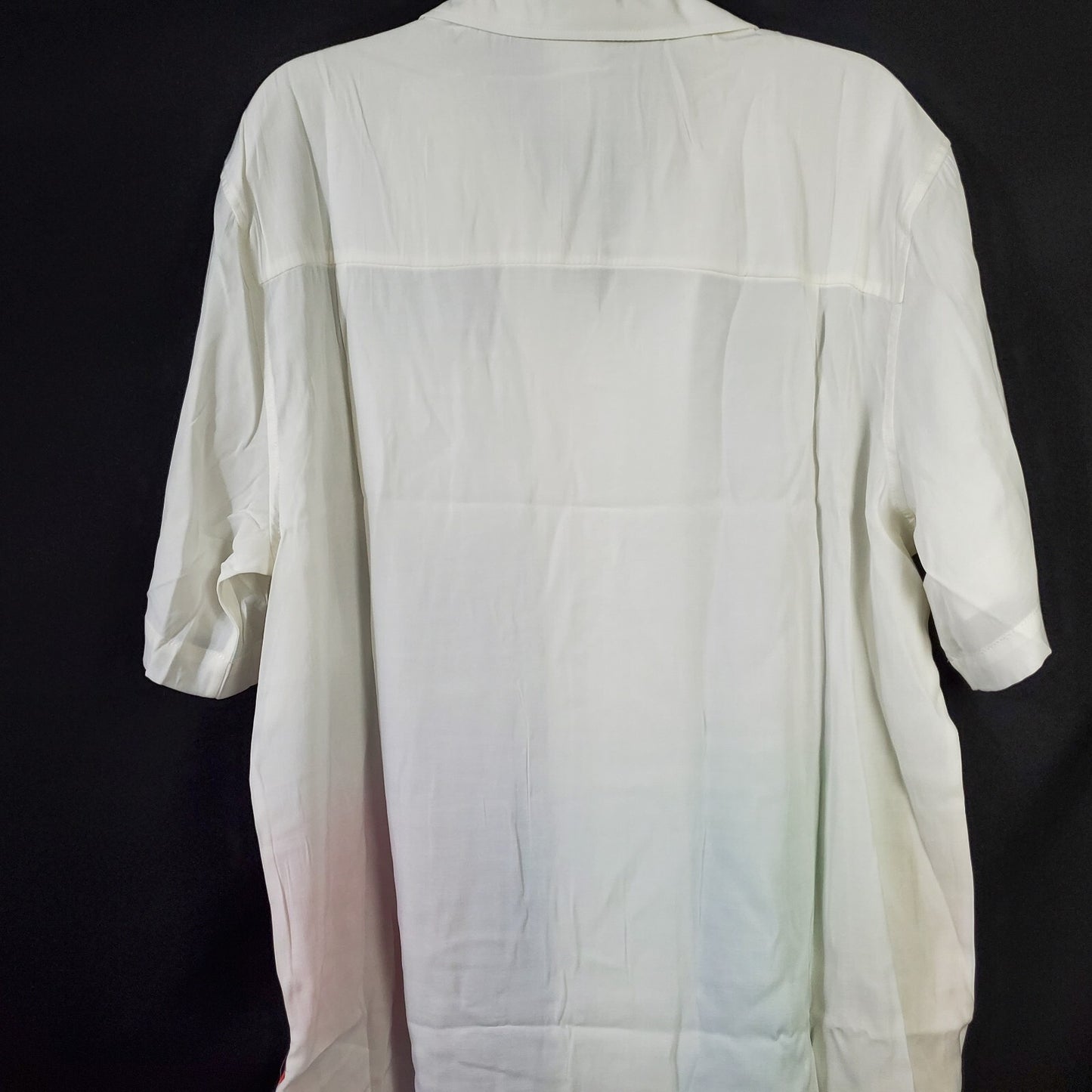 LARGE Disney World Parks 2022 Epcot 40th Anniversary White Collard Button Shirt