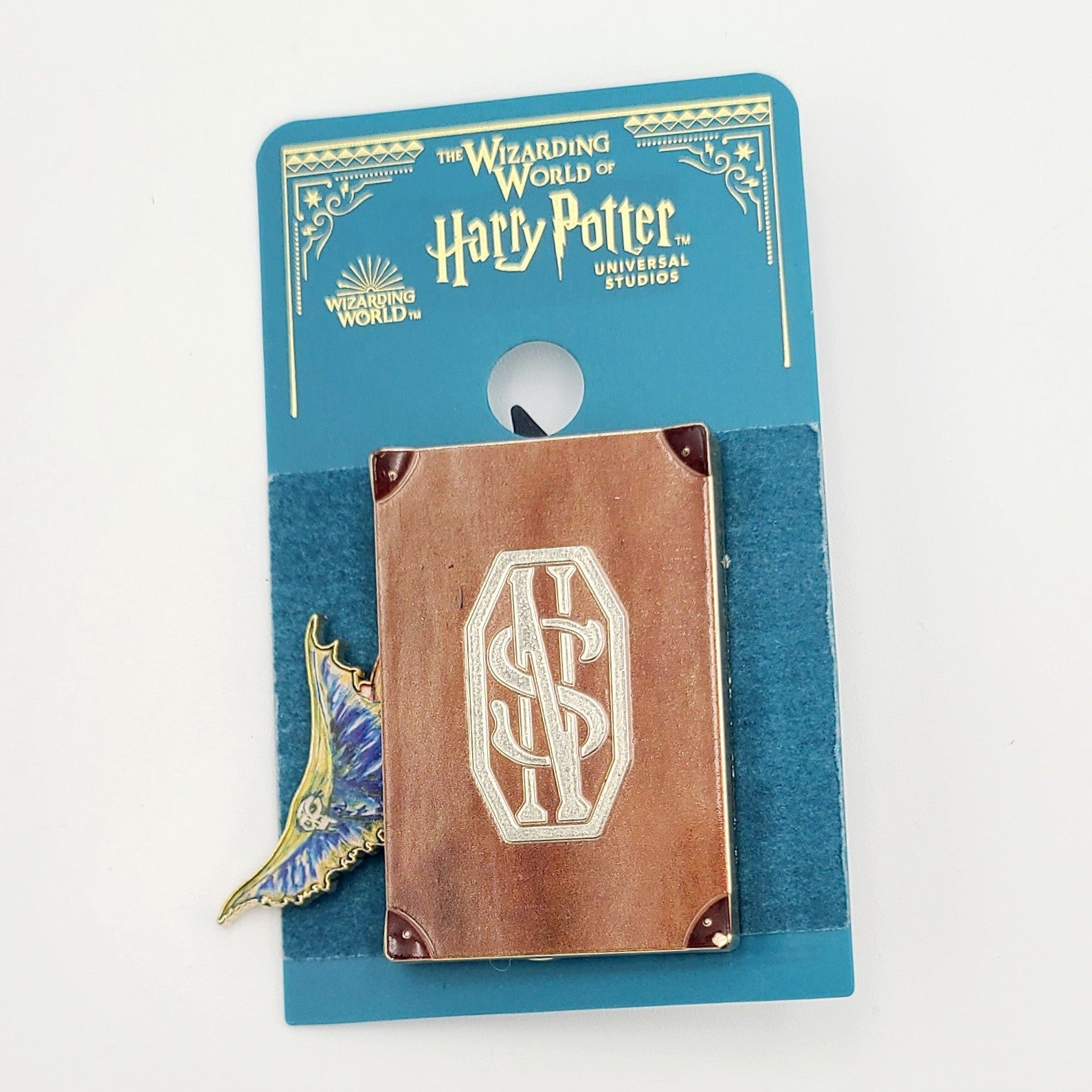 *3 Pin Set* Universal Epic Universe Fantastic Beasts Newt Briefcase Pins Niffler